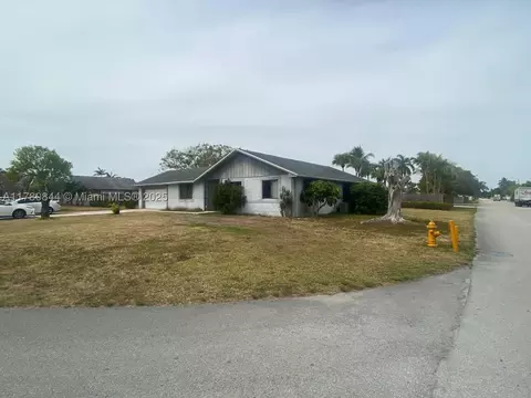 12901 SW 190th St, Miami, FL 33177
