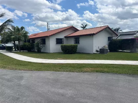 Undisclosed, Miami, FL 33175
