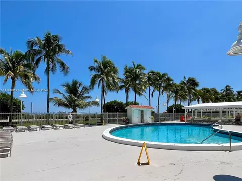 Exterior - 2899 Collins Ave #708, Miami Beach, FL 33140 photo 2 of 2