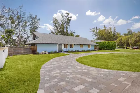 5840 SW 73rd Ave, Miami, FL 33143