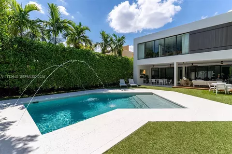 2031 S Miami Ave, Miami, FL 33129