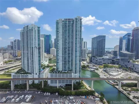 92 SW 3rd St #4410, Miami, FL 33130