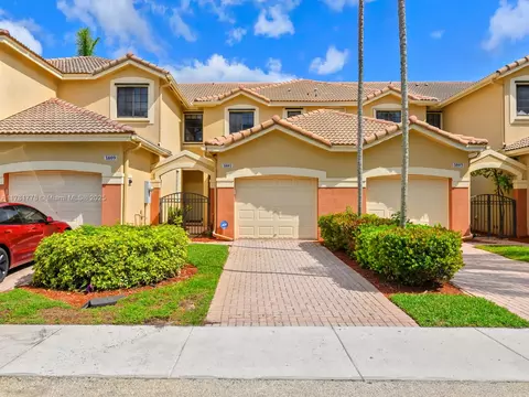 3807 Pond Apple Dr #3807, Weston, FL 33332
