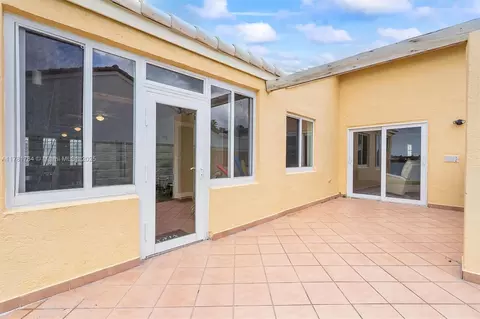 Exterior - 6340 NW 198th Ter, Hialeah, FL 33015 photo 4 of 7