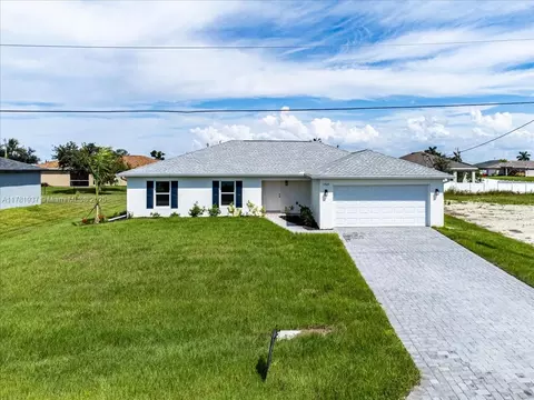 1705 NW 11th Pl, Cape Coral, FL 33993