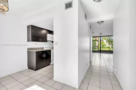 2821 SW 87th Ave #808, Davie, FL 33328