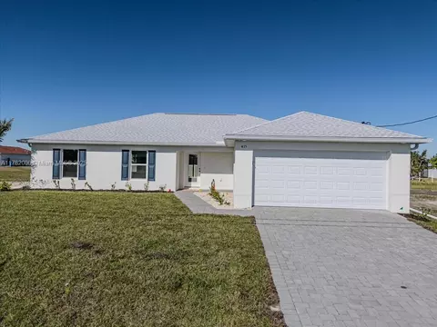 415 NW 11th St, Cape Coral, FL 33993