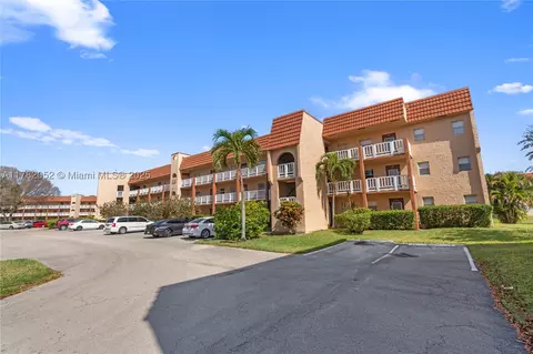 2781 N Pine Island Rd #105, Sunrise, FL 33322