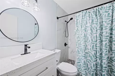 Bath - 211 E 37th St, Hialeah, FL 33013 photo 1 of 1