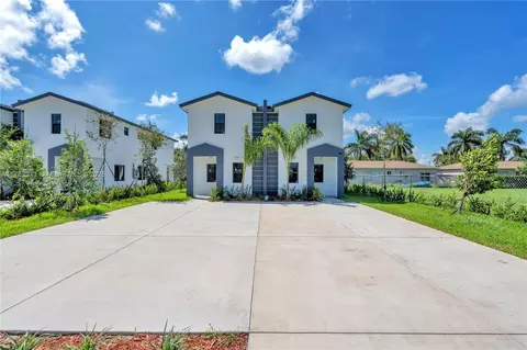 1231-1233 NW 9 Ave, Florida City, FL 33034