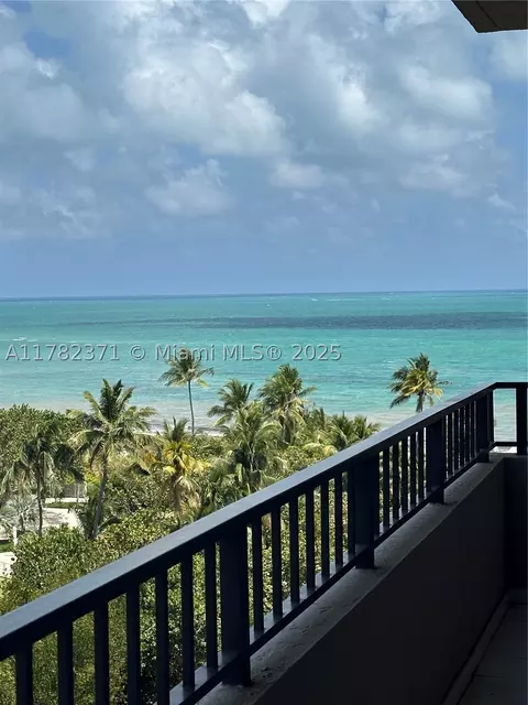 251 Crandon Blvd #831, Key Biscayne, FL 33149