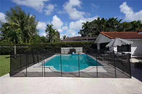 12500 Griffing Blvd, North Miami, FL 33161