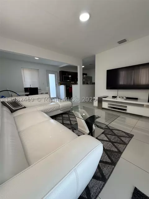 1651 NW 68th Ter, Miami, FL 33147