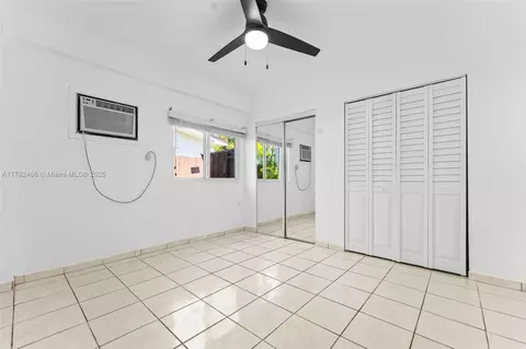 729 W 50th Pl, Hialeah, FL 33012 photo 42