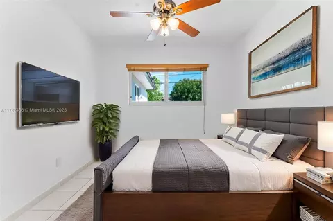 729 W 50th Pl, Hialeah, FL 33012 photo 12
