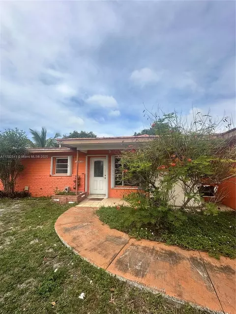 17930 NW 42nd Pl, Miami Gardens, FL 33055