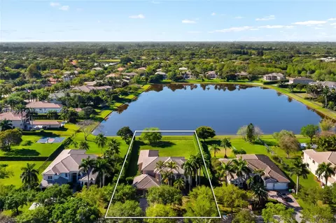 10972 Pine Lodge Trl, Davie, FL 33328
