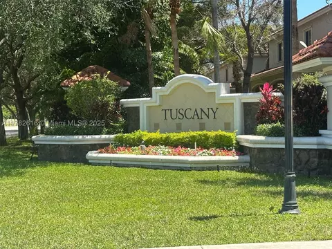 2622 SW 82nd Ave #104, Miramar, FL 33025