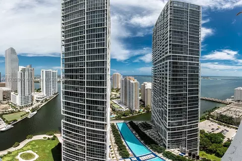 475 Brickell Ave #3813, Miami, FL 33131