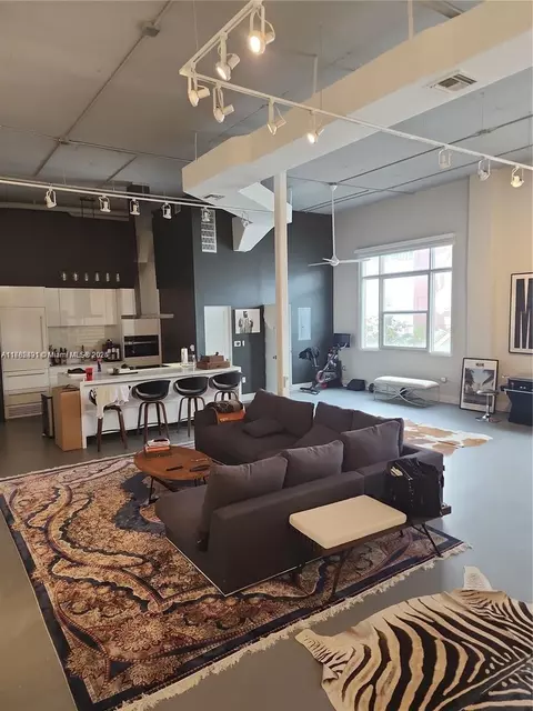 250 NW 23rd #412, Miami, FL 33127