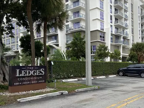 8305 SW 72nd Ave #208A, Miami, FL 33143
