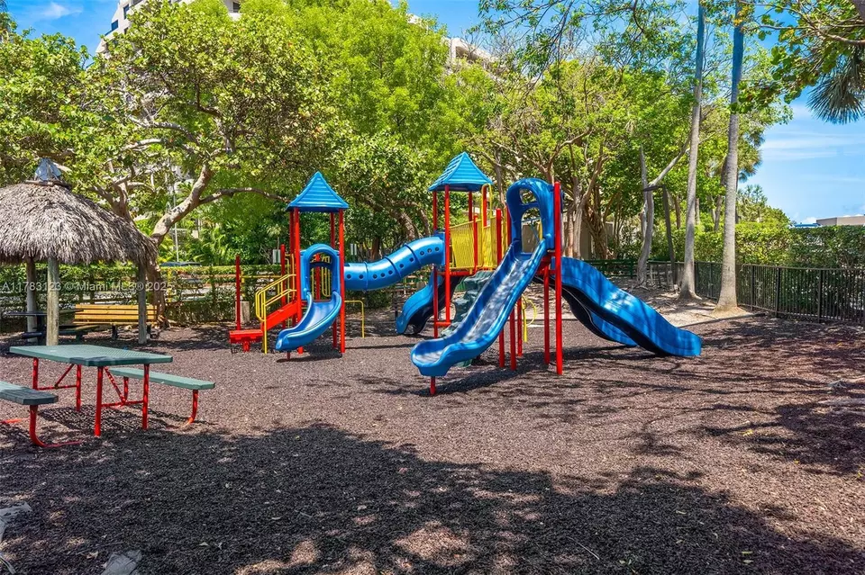 Other - 201 Crandon Blvd #333, Key Biscayne, FL 33149 photo 8 of 9