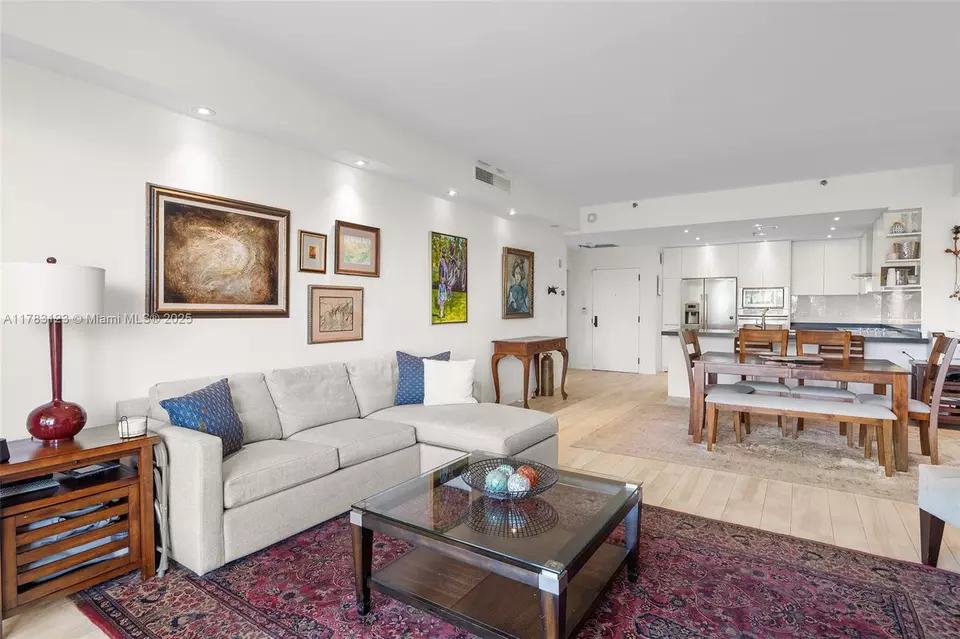 Living - 201 Crandon Blvd #333, Key Biscayne, FL 33149 photo 3 of 8