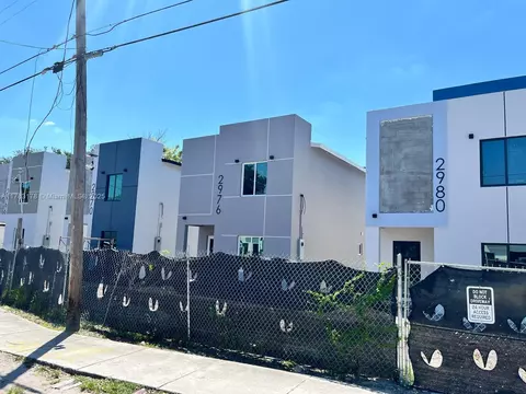 2966 NW 45th St, Miami, FL 33142