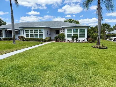 1075 Circle Dr #D, Delray Beach, FL 33445