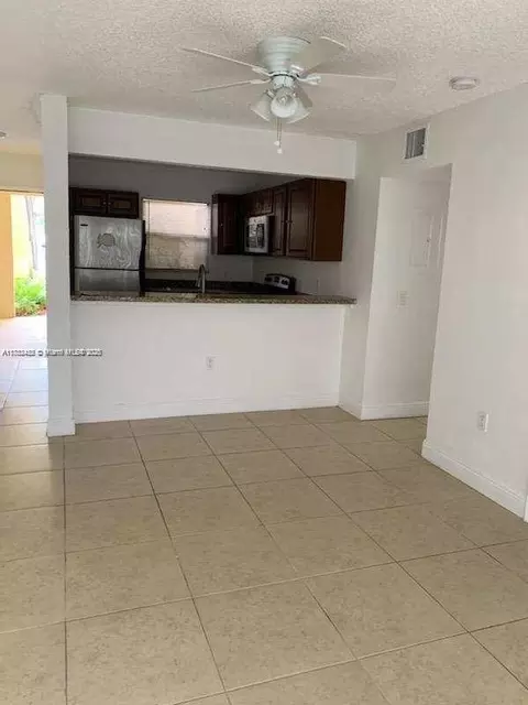 1522 Lake Crystal Dr #B, West Palm Beach, FL 33411