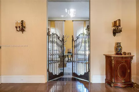 Entry Way - 8447 E Dixie Hwy, Miami, FL 33138 photo 2 of 3