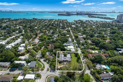 8447 E Dixie Hwy, Miami, FL 33138