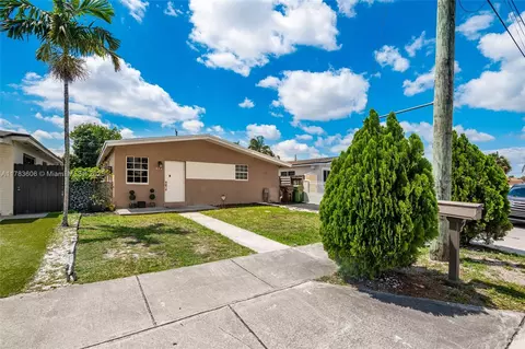 534 W 16th St, Hialeah, FL 33010 photo 2