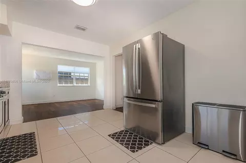 534 W 16th St, Hialeah, FL 33010 photo 10
