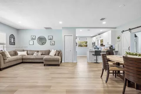 5349 Van Buren Rd, Delray Beach, FL 33484