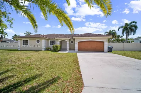 21351 SW 129th Ct, Miami, FL 33177