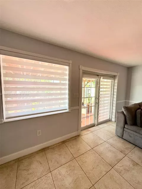 990 E 6th St, Hialeah, FL 33010 photo 11