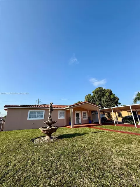 990 E 6th St, Hialeah, FL 33010