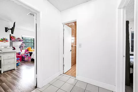 Entry Way - 5080 E 5th Ave, Hialeah, FL 33013 photo 2 of 2