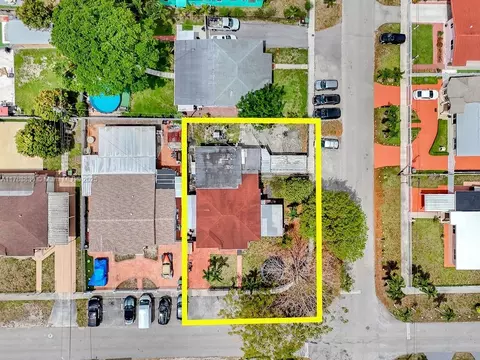View/Area - 5080 E 5th Ave, Hialeah, FL 33013 photo 1 of 6