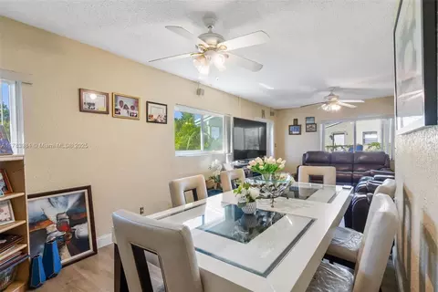 810 Arizona Ave, Fort Lauderdale, FL 33312