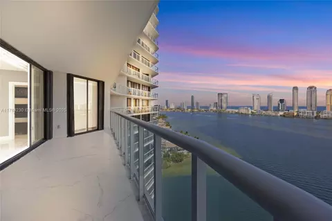4000 Island Blvd #2002, Aventura, FL 33160