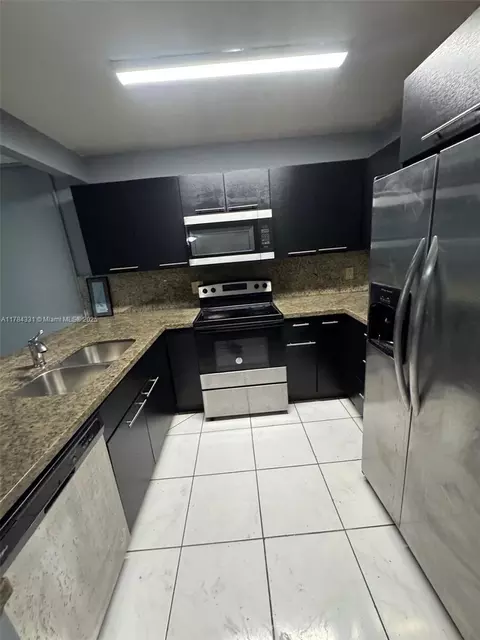 5955 NW 25th Ct #208, Sunrise, FL 33313