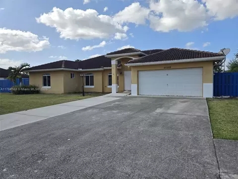 20209 SW 325th St, Homestead, FL 33030