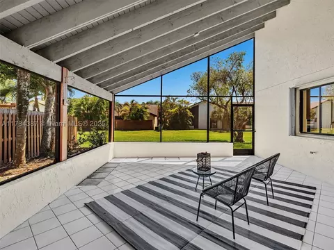 2087 Augusta, Weston, FL 33326