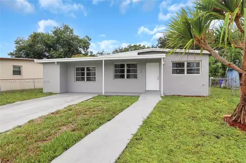 272 NW 30th Ter, Fort Lauderdale, FL 33311