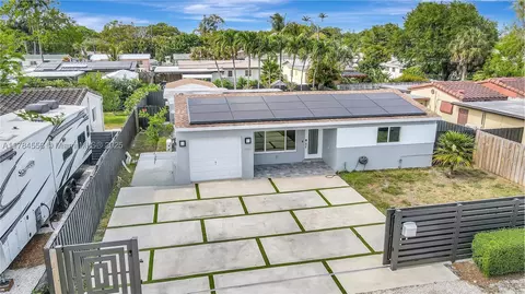 1031 SW 32nd St, Fort Lauderdale, FL 33315