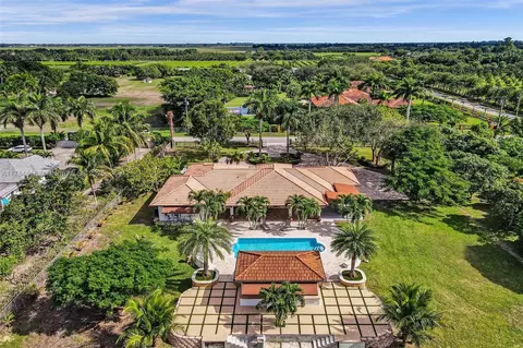 16752 SW 173rd Ave, Miami, FL 33187