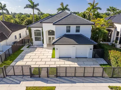 12910 NW 6th Ter, Miami, FL 33182