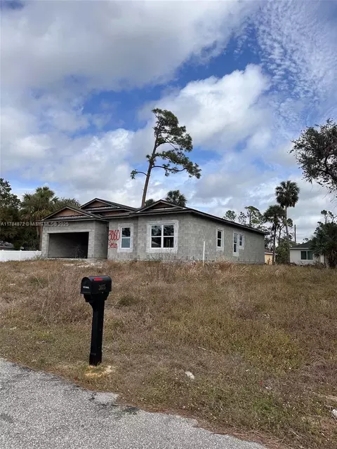3060 Sean Rd, North Port, FL 34288